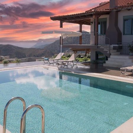 Villa Eolos 利加里亚 外观 照片