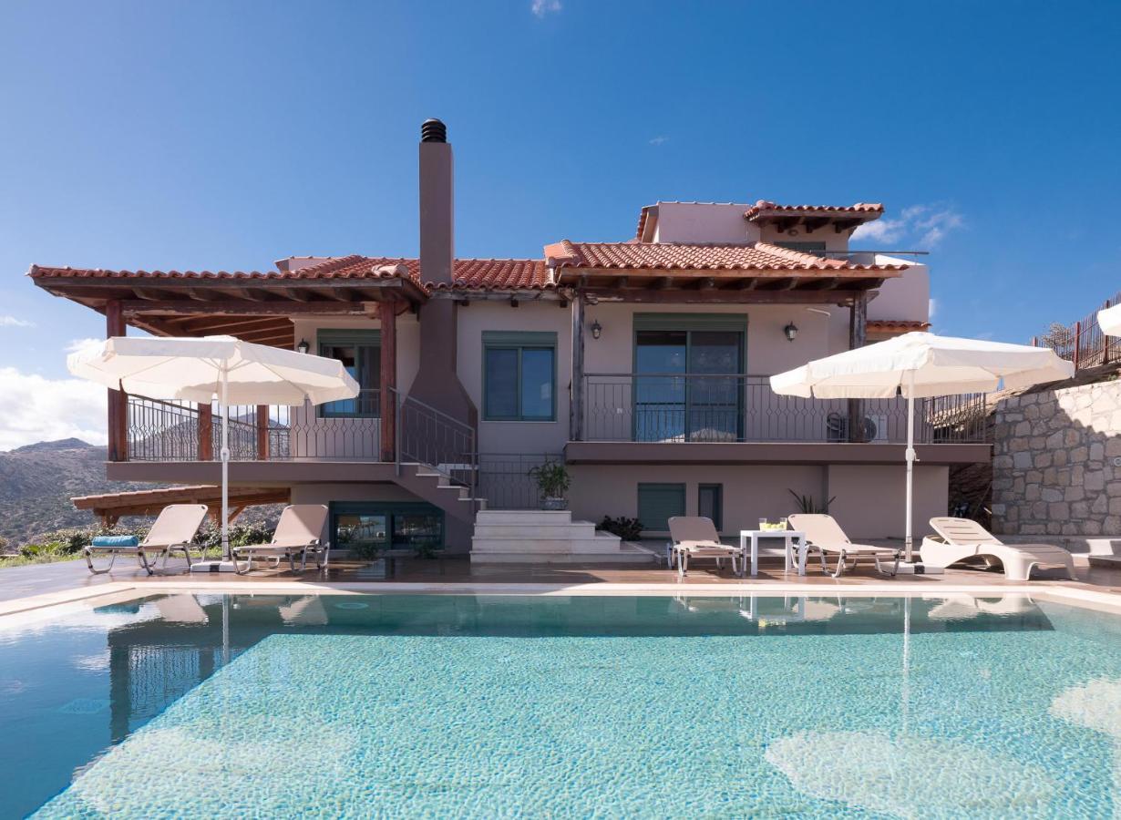 Villa Eolos 利加里亚 外观 照片