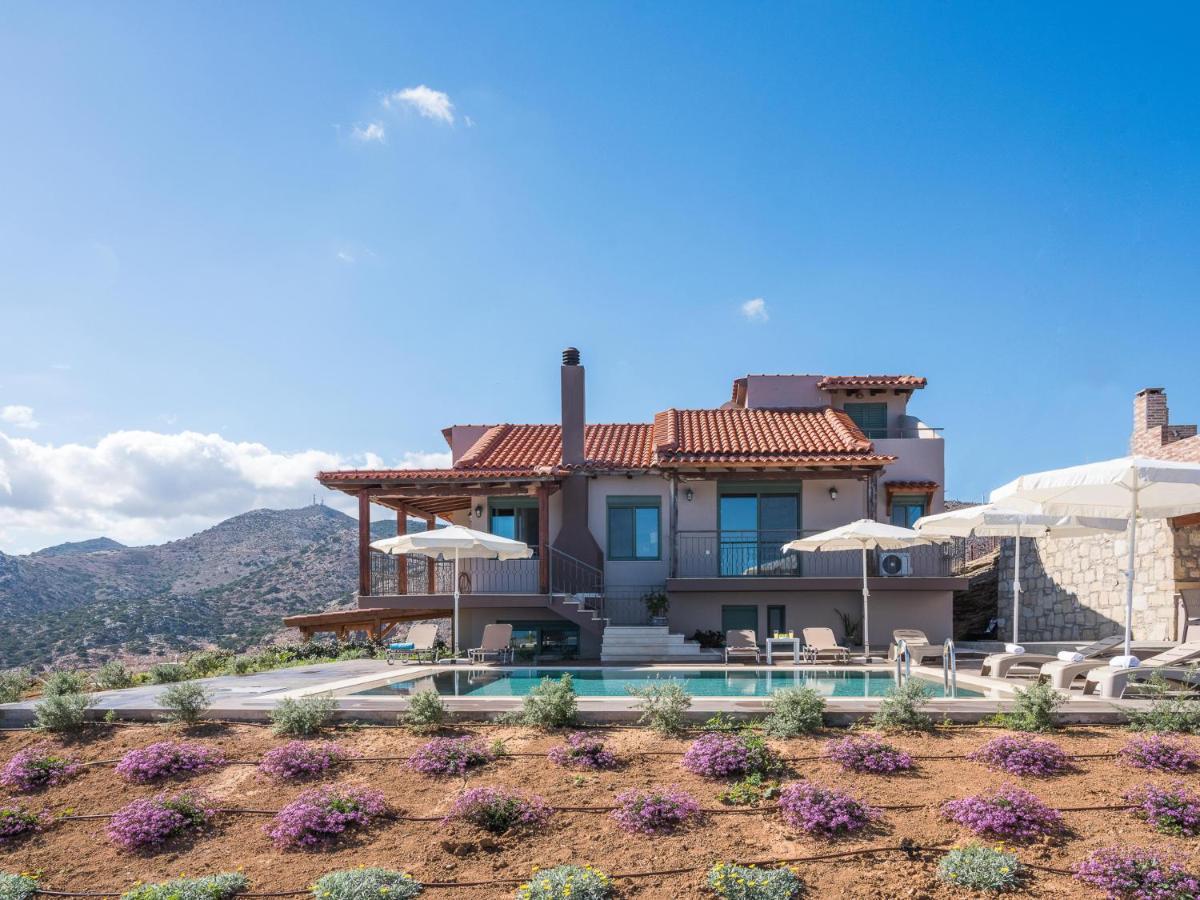 Villa Eolos 利加里亚 外观 照片