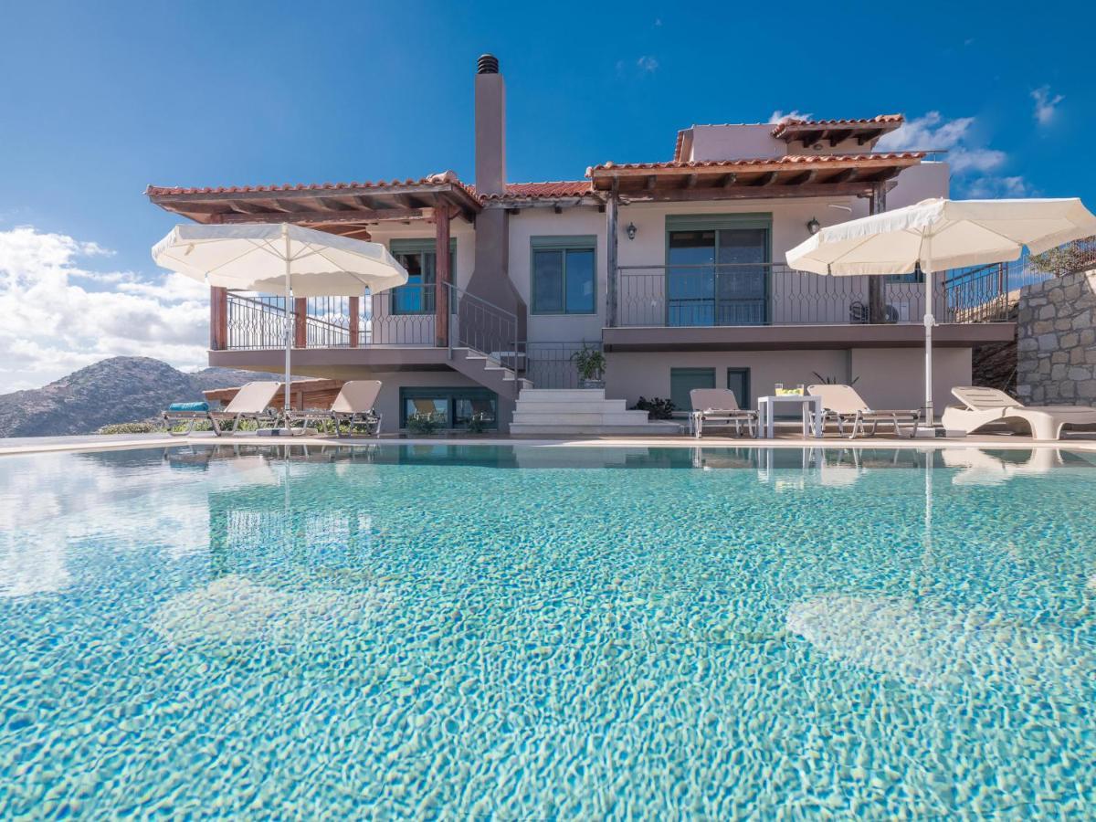 Villa Eolos 利加里亚 外观 照片