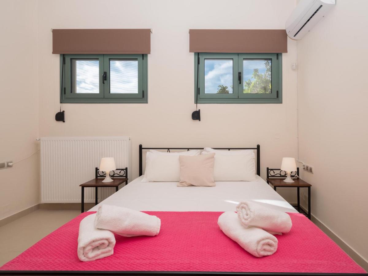 Villa Eolos 利加里亚 外观 照片