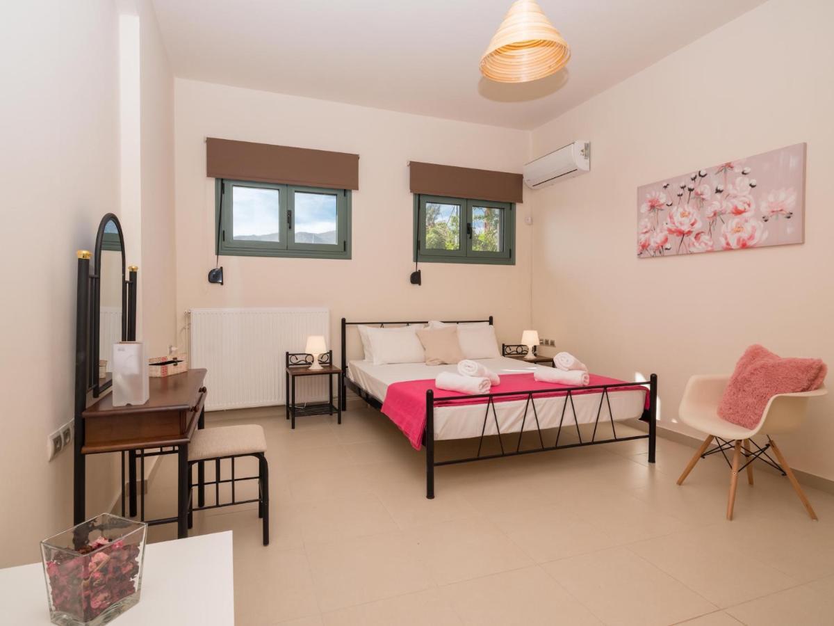 Villa Eolos 利加里亚 外观 照片